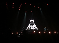Fall Out Boy / Against the Current / MAX on Mar 27, 2018 [737-small]