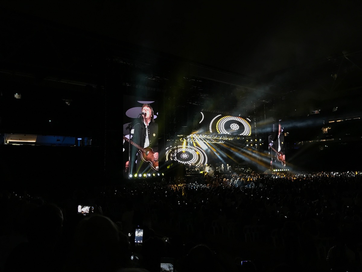 Concert Photos from Suncorp Stadium | Concert Archives