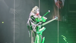 KISS / The New Roses on Jun 1, 2022 [558-small]