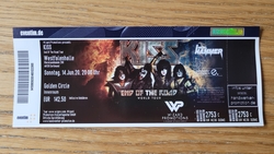 KISS / The New Roses on Jun 1, 2022 [561-small]