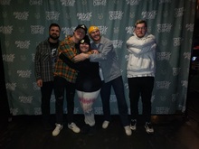 State Champs / Hunny / Between You & Me / Save Face on Dec 6, 2022 [095-small]