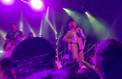 Dayglow / Hovvdy on Sep 16, 2021 [721-small]