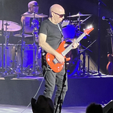 Joe Satriani on Oct 21, 2022 [906-small]