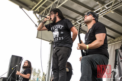 Shattered Sun at the 2015 Mayhem Festival, 2015 Rockstar Energy Drink Mayhem Festival on Jun 27, 2015 [517-small]