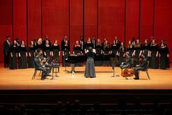 Damien Sneed, Amanda Lynn Bottoms, Raven McMillon, the Griot String Quartet, and the Auburn University Choir, tags: Raven McMillon, Amyr Joyner, Auburn Univeristy Choir, Messiah Ahmed, Edward W. Hardy, Damien Sneed, Griot String Quartet, Thapelo Masita, Amanda Lynn Bottoms, Auburn, Alabama, United States, Stage Design, Woltosz Theatre - Our Song, Our Story – the New Generation of Black Voices on Nov 15, 2022 [865-small]