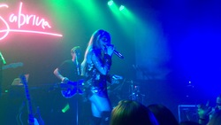 Sabrina Carpenter / CitizenFøur on Nov 1, 2016 [413-small]