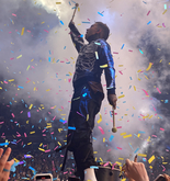 Twenty One Pilots / Peter McPoland on Aug 27, 2022 [330-small]