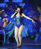 Katy Perry / Robyn on Jun 9, 2011 [431-small]