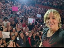 Keith Urban / Birds of Tokyo on Dec 12, 2022 [331-small]