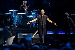 Bruce Spingsteen & The E Street Band / Bruce Springsteen on Feb 1, 2023 [006-small]