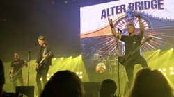 Alter Bridge / Mammoth WVH / RED on Feb 2, 2023 [683-small]