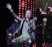 Robbie Williams / Lufthaus on Jan 29, 2023 [754-small]