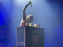 Airbourne / Blue Pills on Nov 28, 2022 [136-small]