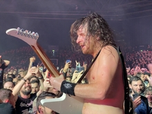 Airbourne / Blue Pills on Nov 28, 2022 [137-small]