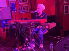 Kelly Wood - Keyboards, Tom Hingley and The Lovers / DSM IV / Kingsley Beat on Feb 4, 2023 [210-small]