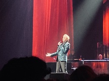 Barry Manilow on Jan 17, 2023 [952-small]