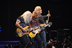 REO Speedwagon on Feb 5, 2023 [162-small]