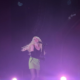Carly Rae Jepsen / Lewis Ofman on Feb 9, 2023 [477-small]