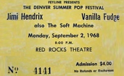 Jimi Hendrix / Vanilla Fudge / Soft Machine / Eire Apparent on Sep 1, 1968 [772-small]