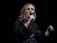 Adele on Jul 6, 2016 [257-small]