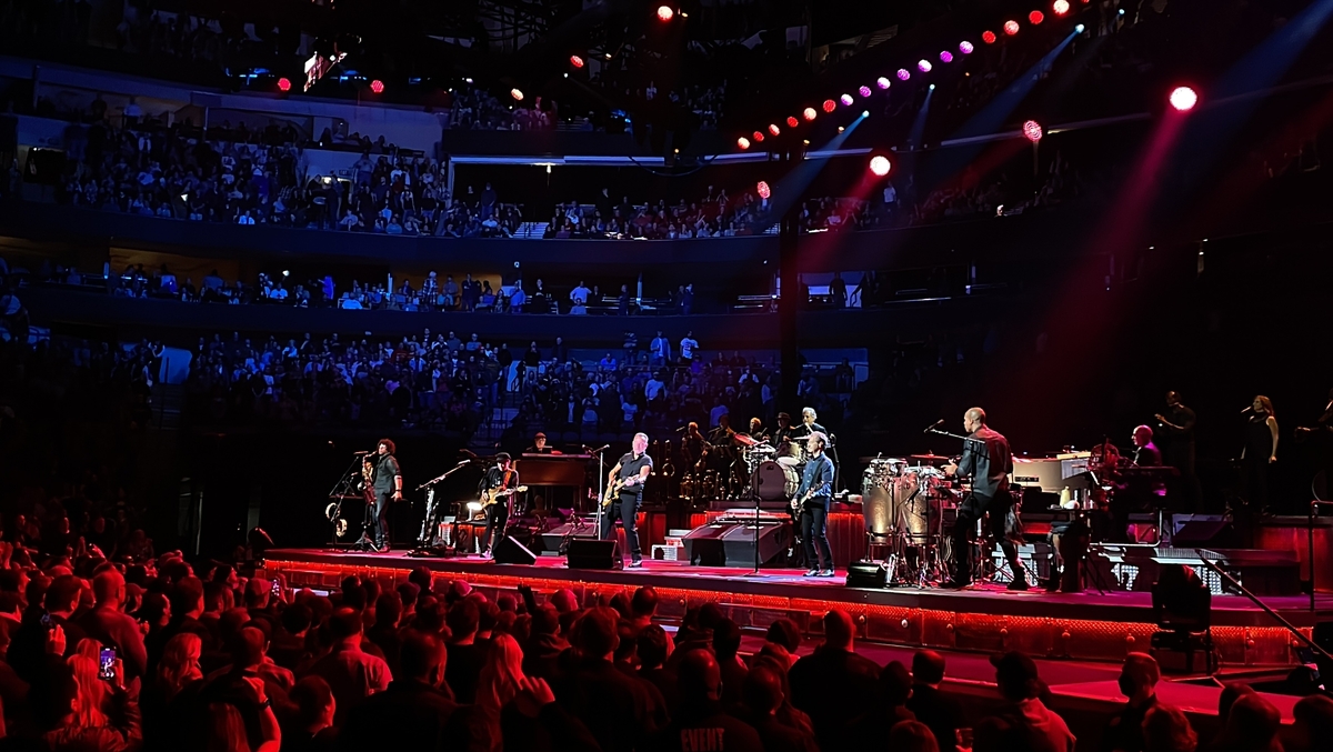 Feb 10, 2023 Bruce Spingsteen & The E Street Band / Bruce Springsteen