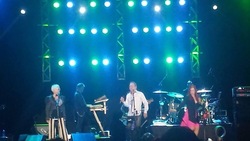 The B-52's on Mar 22, 2015 [383-small]