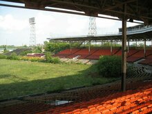 The stage on 07/24/2009, REO Speedwagon / Rare Earth / Fleetwood Mac / James Gang / Ambrosia / Leo Kottke / Heartsfield / Triumvirat on Sep 28, 1975 [555-small]
