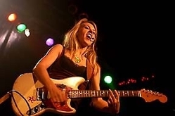 Liz Phair on Nov 18, 2003 [646-small]