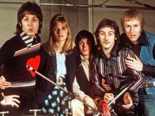 Paul McCartney / Paul McCartney and Wings on Jun 10, 1976 [197-small]