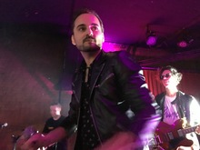 FM-84 / The Bad Dreamers on Oct 14, 2018 [420-small]