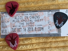 Alice In Chains / The Pink Slips on Oct 16, 2018 [639-small]