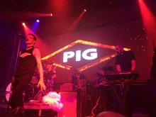 <PIG> / En Esch on Sep 18, 2016 [239-small]