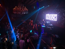 <PIG> / En Esch on Sep 18, 2016 [250-small]