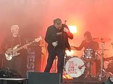Peter Hook & The Light / Echo & the bunnymen / The Jesus and Mary Chain on Jun 22, 2018 [326-small]