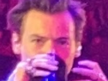 Harry Styles / Jenny Lewis on Nov 23, 2021 [780-small]