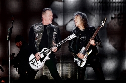 Metallica / Cage the Elephant on Feb 6, 2016 [125-small]
