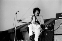 The Monkees / Jimi Hendrix / The Sundowners / Lynne Randell on Jul 14, 1967 [016-small]