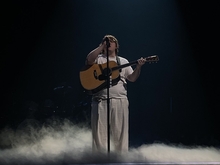 Lewis Capaldi / Mark Sharp & the Bicycle Thieves / Only The Poets on Feb 25, 2023 [347-small]