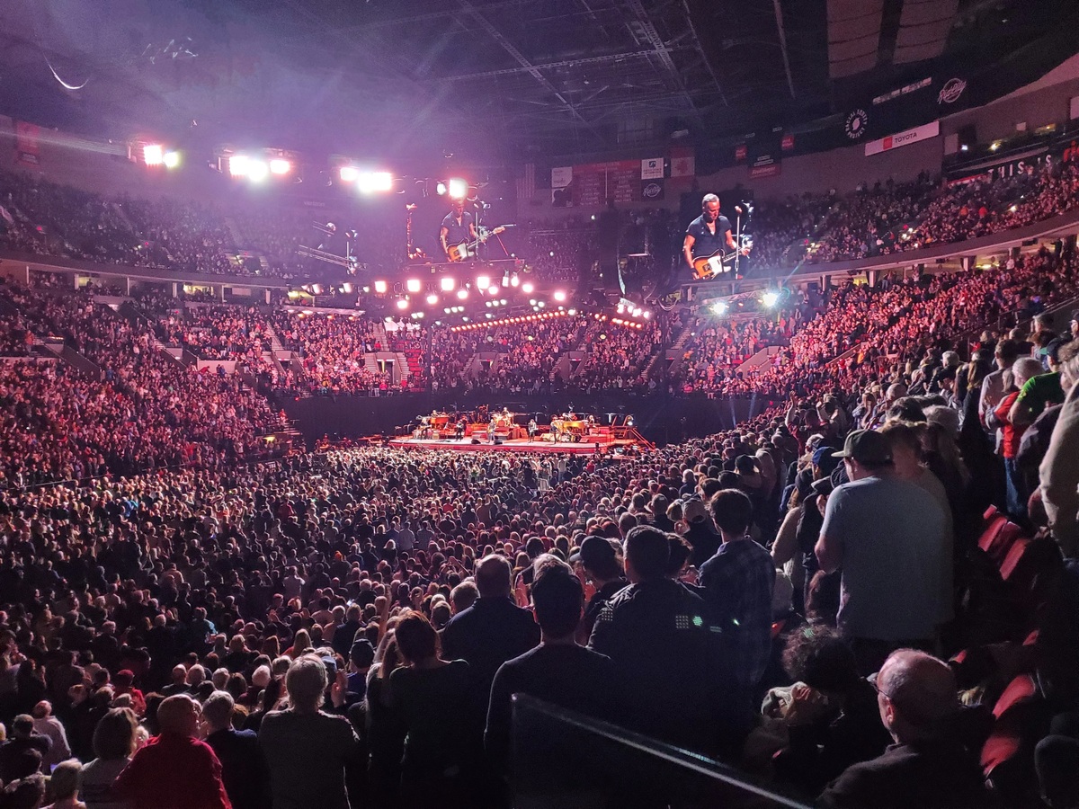 Concert photos at Moda Center