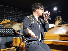 Low Cut Connie on Mar 1, 2022 [863-small]
