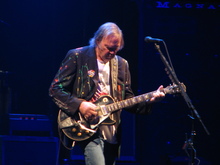 Neil Young / Willie Nelson / Everest / Dr. John on Dec 9, 2008 [199-small]