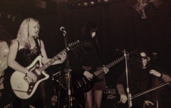 Max Tractor  / Luster / Girls On Valium  on Mar 10, 1995 [694-small]