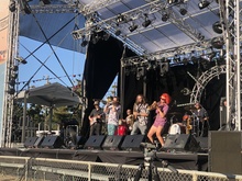 tags: The Seven Ups - Bones and Jones / C. W. Stoneking & his Primitive Horn Orchestra / The Seven Ups / WILSN / Watty Thompson / Spiderbait on Feb 17, 2023 [977-small]