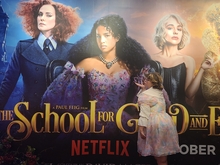 soman chainani / paul feig / sofia wylie / sophia anne caruso on Mar 17, 2022 [604-small]