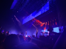 5 Seconds of Summer / Pale Waves on Jul 6, 2022 [819-small]