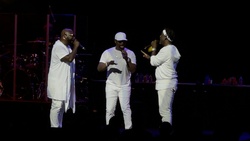 Boyz II Men on Sep 16, 2022 [004-small]
