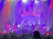 Slash featuring Myles Kennedy & The Conspirators on Mar 19, 2022 [278-small]