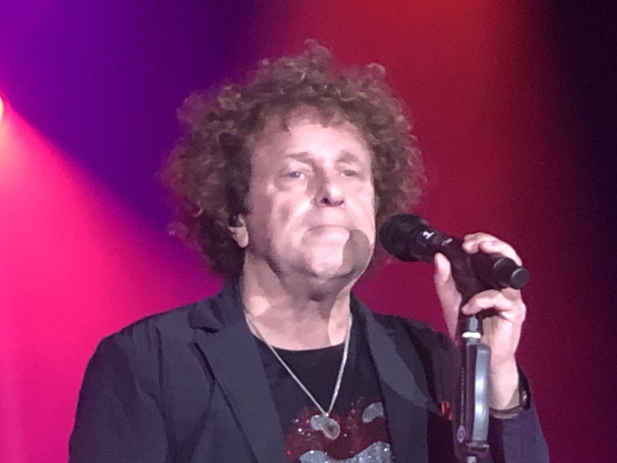 Leo Sayer Concert & Tour History (Updated for 2024) | Concert Archives