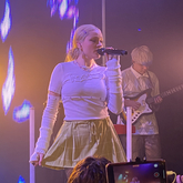 Lolo Zouaï / Anna Majidson on Mar 24, 2023 [643-small]