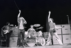 The Who / Koerner, Ray & Glover on Jun 8, 1969 [610-small]